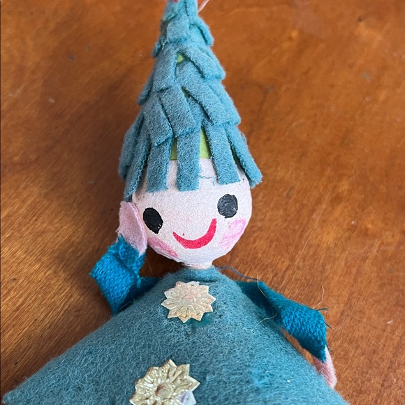Vintage 1950’s Pixie Elf Hand Made Felt Tree Ornaments, One With Bells! Set of 3 - Picture 10 of 16